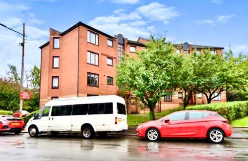 North Glasgow Apartment | Cityview Retreat - 2-Bed Apartment - Free Parking