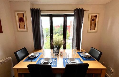 North Glasgow Apartment | Cityview Retreat - 2-Bed Apartment - Free Parking