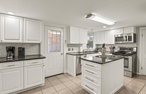 South Lima House | Civil War Era Home, w/King Bed, Near Conesus Lake
