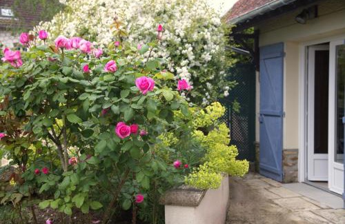 Giverny House | Clair logis
