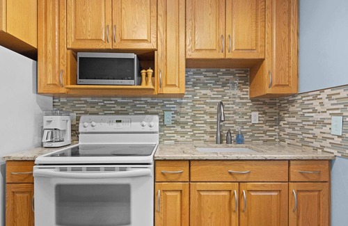 Clam River Apartment | ClamTorchLake Retreat Waterfront