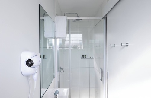 Claremont Hotel | Claremont Hotel Motel