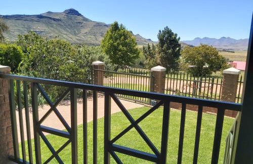 Clarens Ski Chalet | Clarens Mountain Sage Cottage