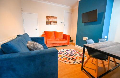 Stoke-on-Trent House | Clarice House by YourStays, 3 bedroom house by University of Staffordshire