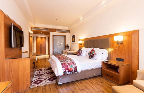 Ludhiana Hotel | Clarks Inn Express Ludhiana