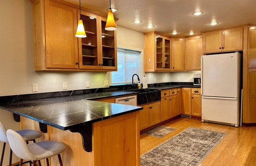 Clarkston House | Clarkston House with pool! Relax and enjoy with family and friends