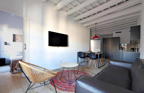 El Raval Apartment | CLASSBEDROOM PORT RAMBLAS 1