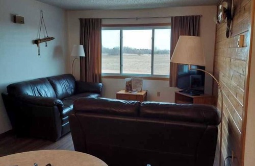 Devils Lake Condo | Classic 2 Bedroom 1 Queen 3 XL Twin, 1 bathroom Top Floor