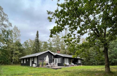 Frederiksvaerk House | Classic 30S House In Asserbos Woods