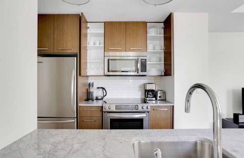 Bay Village Apartment | Classic Back Bay 1BR w/W/D & Gym, 2 blocks to T, by Blueground