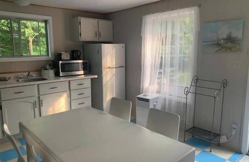 Frontenac Cottage | Classic Cottage Vibe : Old Roots Cottage#2, private, peaceful & within nature