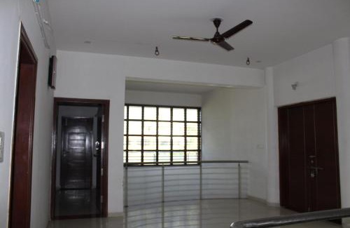Gandhinagar House | Classic Dineout