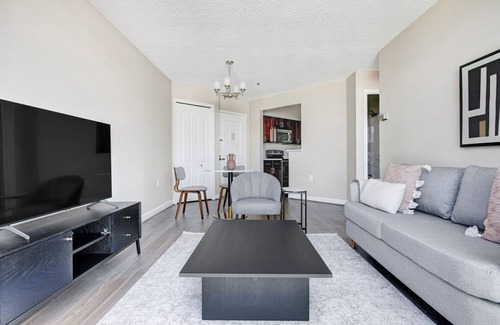 Connecticut Ave - K Street Apartment | Classic Foggy Bottom 1BR w/Gym & W/D, near Metro & GWU, by Blueground