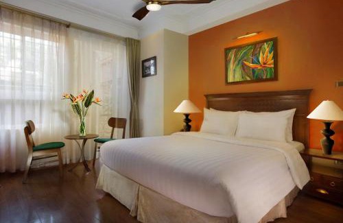 Hang Bac Hotel | Classic Street Hotel