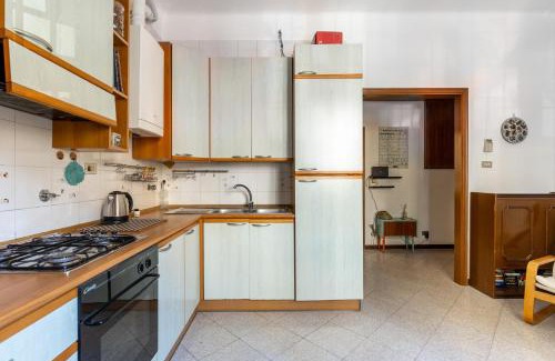 Cirenaica Apartment | Classic style apartment by Wonderful Italy