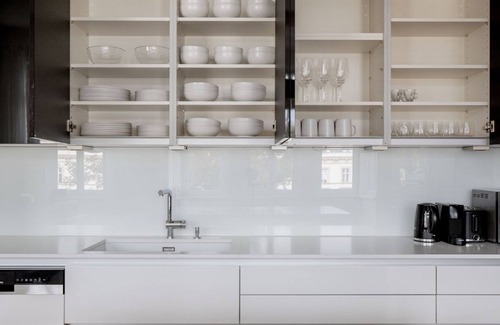 Wahring Apartment | Classic Währing 2BR w/Cellar, nr Parks, Bars & Dining, by Blueground