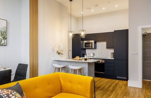 West Cliff Apartment | Classy, Coastal 1-Bed Apt w/Free Gym & Wi-Fi