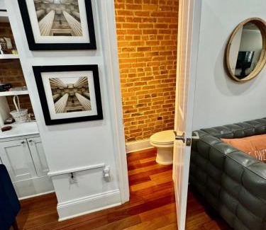 Columbia Heights House | Classy Victorian Brownstone Subway Shopping