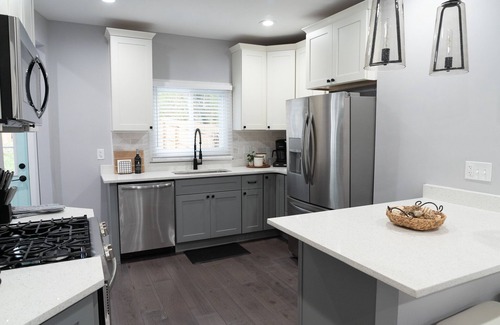 Pittsburgh House | Clean and comfortable 3BR home in the South Side neighborhood