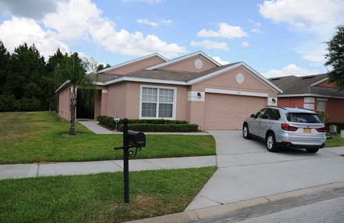 Sandy Ridge House | Clean and Spacious Orlando Disney Vacation Pool/Spa Villa in Florida