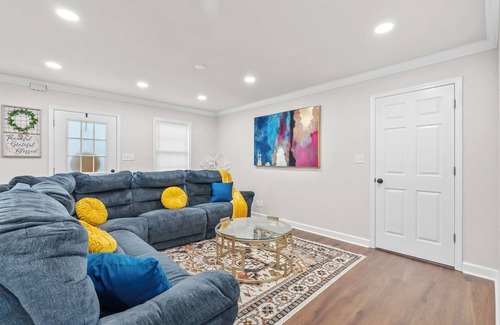 East Raleigh House | Clean Beautiful house in Raleigh