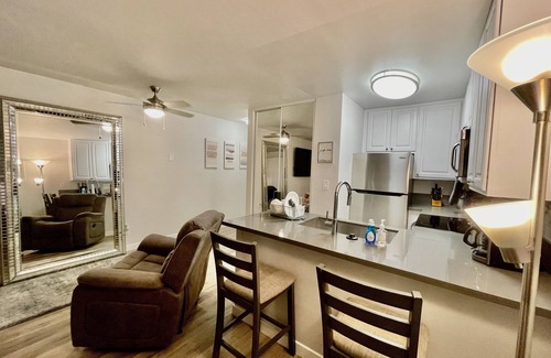 Rampart Village Apartment | Clean bed! clean shower!