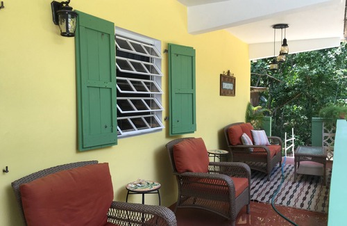 Estate Chocolate Hole and Great Cruz Bay Apartment | Clean, Comfortable and Family Friendly!