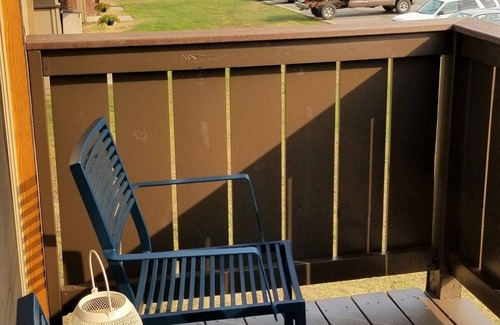 Dillon Condo | Clean, comfortable, quiet condo near it all in Summit County! Pool and hot tub!