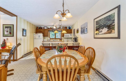 Davis House | Clean, convenient and comfortable and all in the same place!