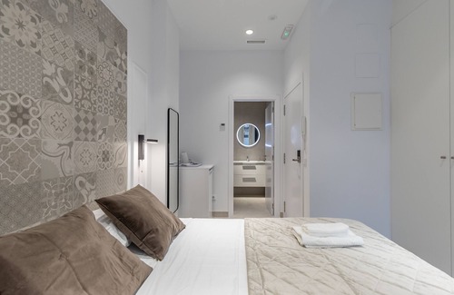La Petxina Bed & Breakfast | ≼ Clean & Cozy Room close to City Centre ≽