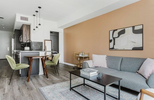 Downtown Long Beach Apartment | Clean Long Beach 1BR w/Pool, Rooftop & EV Charging, by Blueground