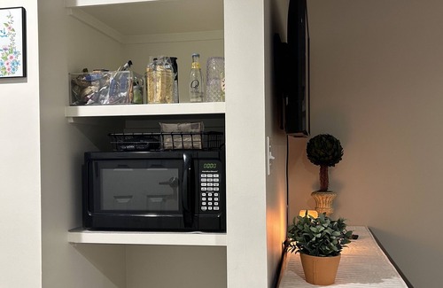 Loveland Apartment | CLEAN & PRIVATE studio w/kitchenette, free parking, central location, pets ok