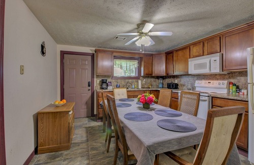 Center Ridge House | Clean Safe Comfortable Housing/Outdoors dream