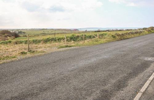 Miltown Malbay House | CLEARY COTTAGE, pet friendly in Miltown Malbay, County Clare