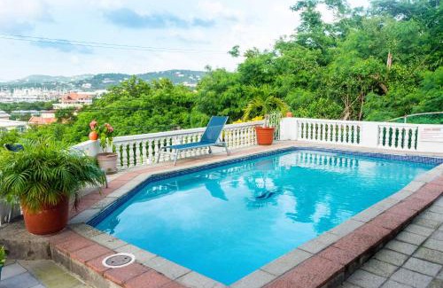 Rodney Bay Apartment | Cleopatra Villas - Sea View