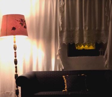 Trikolonoi House | Cleopatrahouse