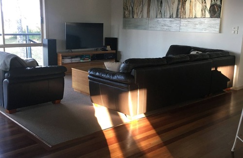 Rosedale House | Clifftop home Rosedale Beach