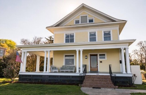 Natchez Apartment | Clifton House | King Suite in Historic Home | Mississippi River Views