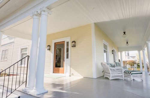 Natchez Apartment | Clifton House | King Suite in Historic Home | Mississippi River Views