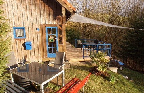 Hohnstein House | Climbing hut Saxon Switzerland . Wander . Climb . Relax