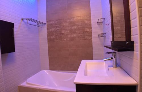 Mactan Export Processing Zone Apartment | CLOCKWORKORANGE Luxury Suites 4-Minutes Away To Airport