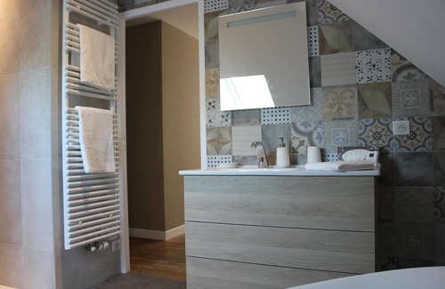 Iguerande House | Clos Marie