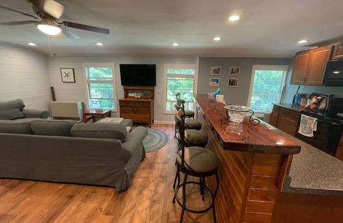 Alton Apartment | Close to Alton Bay, Lake Winnipesaukee Mt Major Gunstock Bank of NH Pavillon