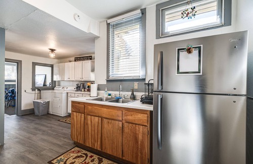 Victor Cottage | Close to Casinos + Trails: Historic Victor Cottage