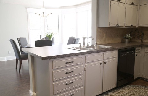 Colleyville House | Close to DFW airport, all sport venues & shopping