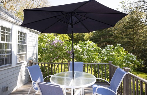 Tisbury House | Close to Downtown and the Ocean