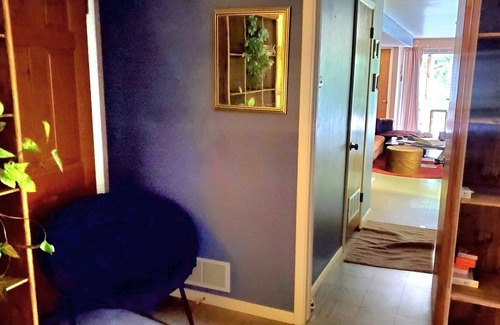 Morrison Apartment | Close to Red Rocks, majestic mountains, and the bustling city of Denver!
