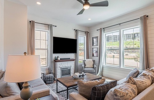 Snowbird House | Close to Ski, Golf & Water Activities