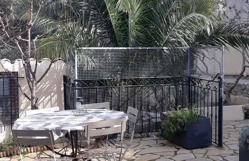 Les Baumettes Villa | Close to the beach and the competition venues of the 2024 Olympic Games.