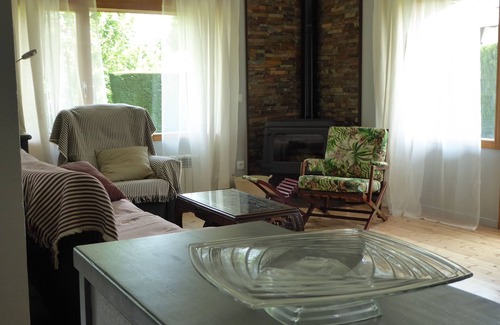 Puigcerda Apartment | Close to the lake, with direct access to the garden, ideal apartment to be quiet.